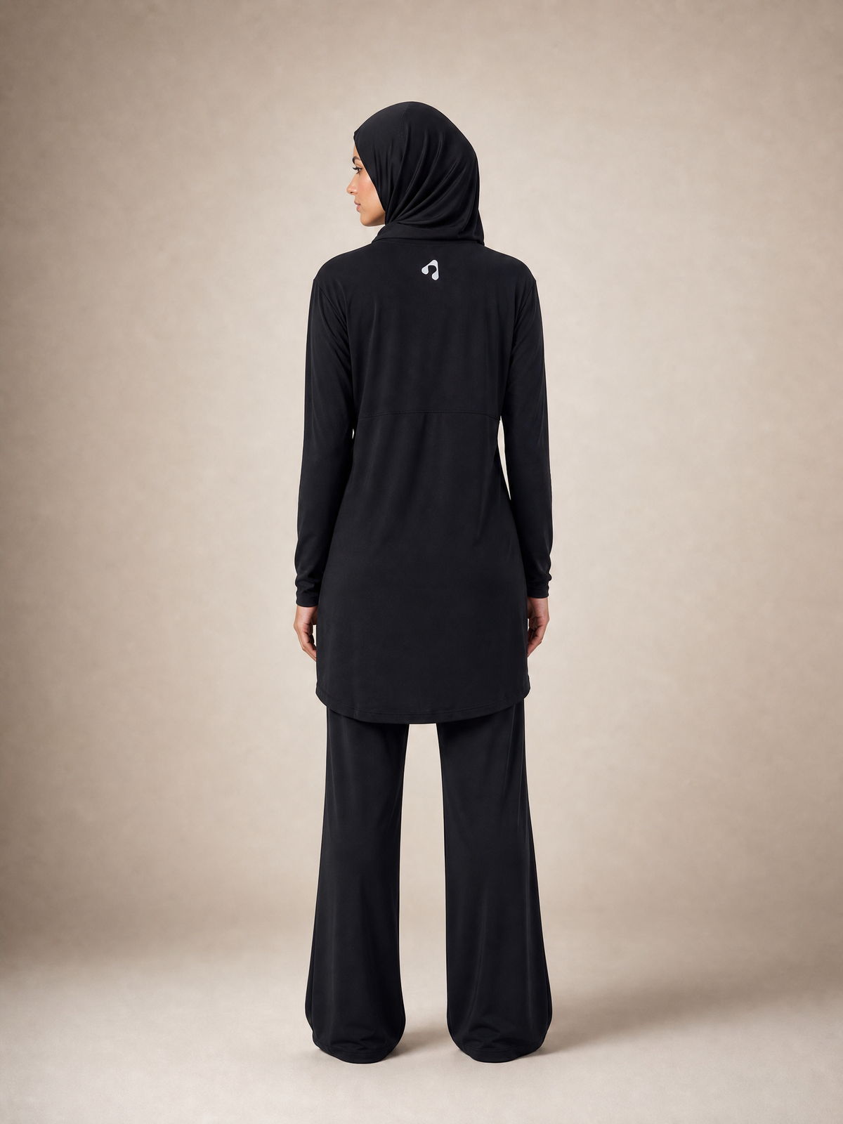 Boost Long Sleeve Hijabi