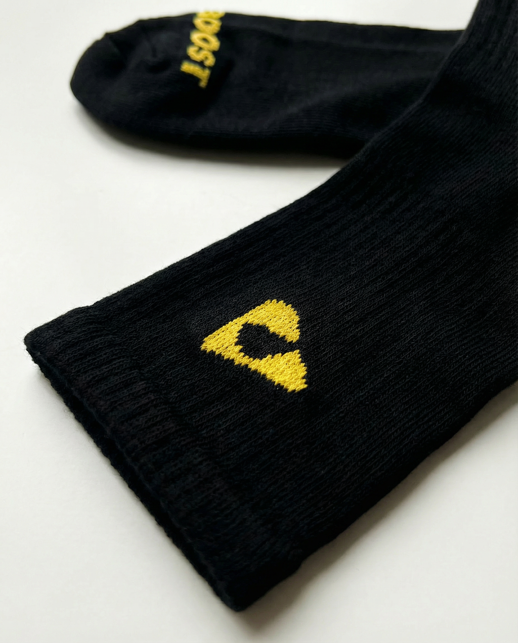 Boost Court Black/Gold Socks